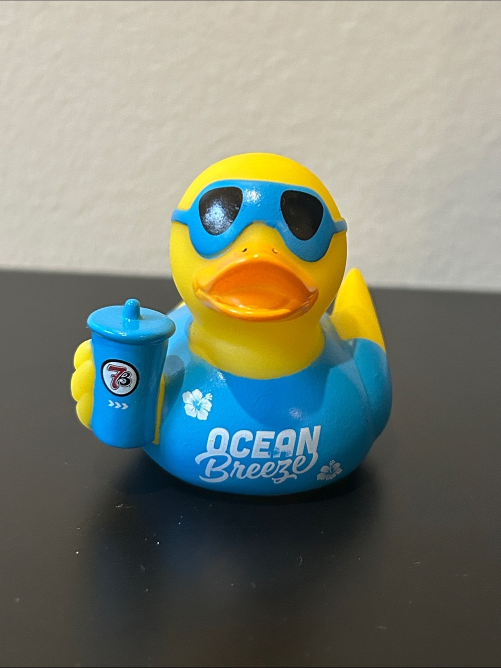 7brew *Rare Limited Edition* Ocean Breeze Blue & Yellow Kids Swim Rubber Duck